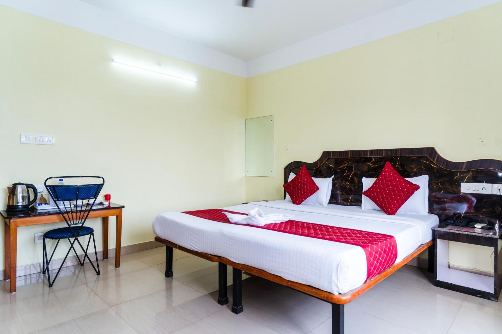 Hotel Niladrii Galaxy Siliguri Exterior foto