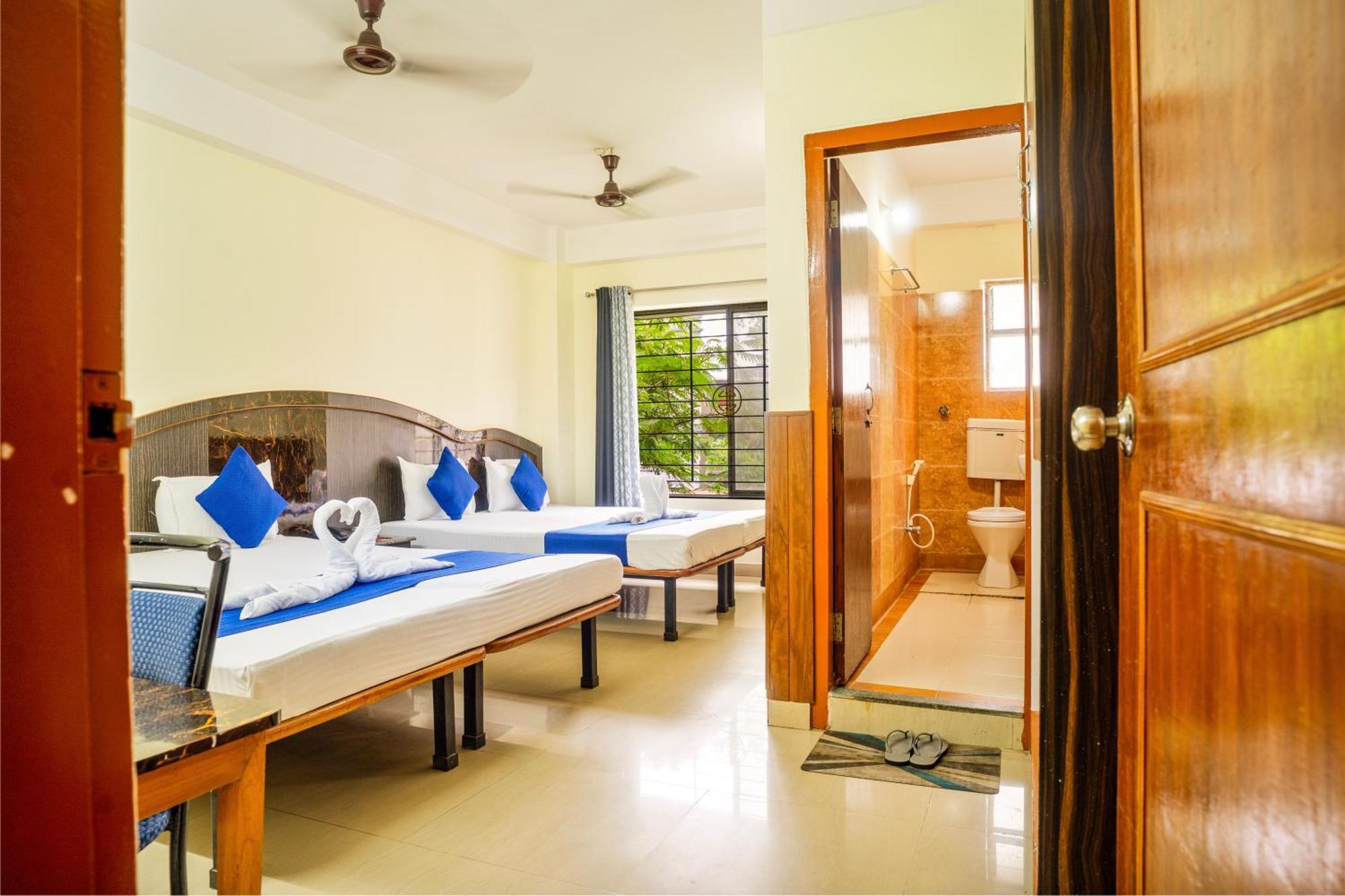 Hotel Niladrii Galaxy Siliguri Exterior foto