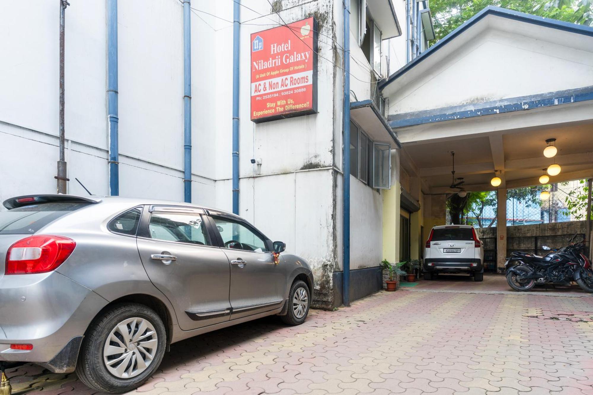 Hotel Niladrii Galaxy Siliguri Exterior foto