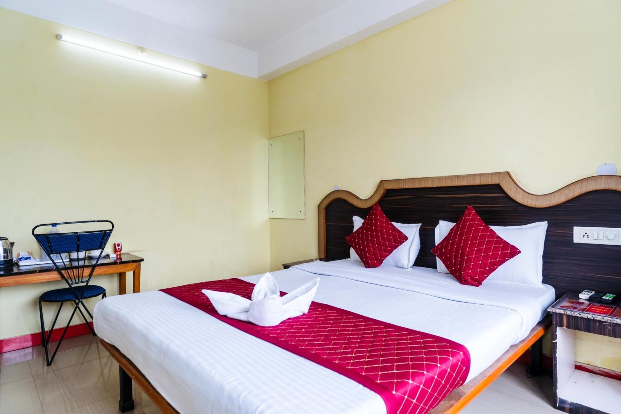 Hotel Niladrii Galaxy Siliguri Exterior foto