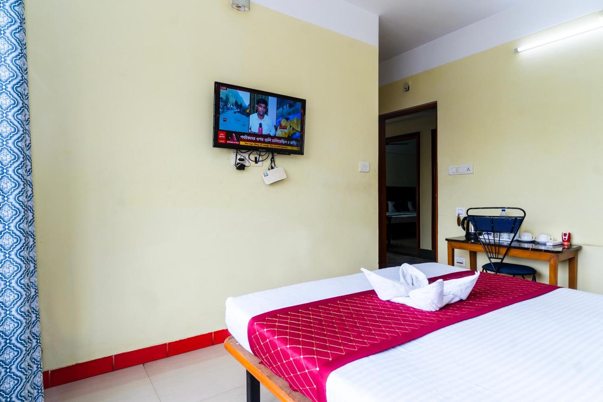Hotel Niladrii Galaxy Siliguri Exterior foto